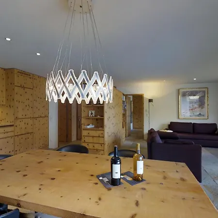 A L'ovel Apartment Zuoz