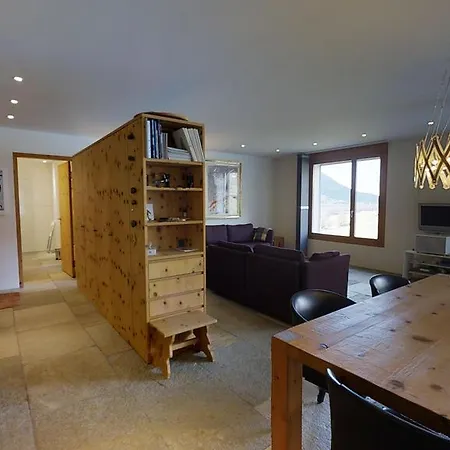 Apartment A L'ovel